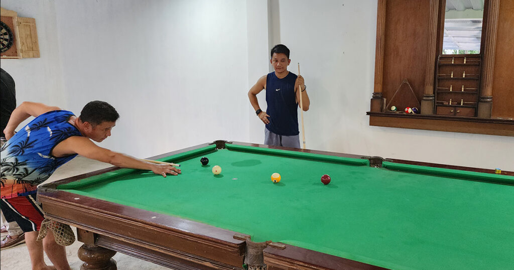 BILLIARDS