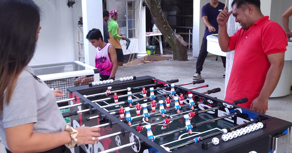 FOOSBALL